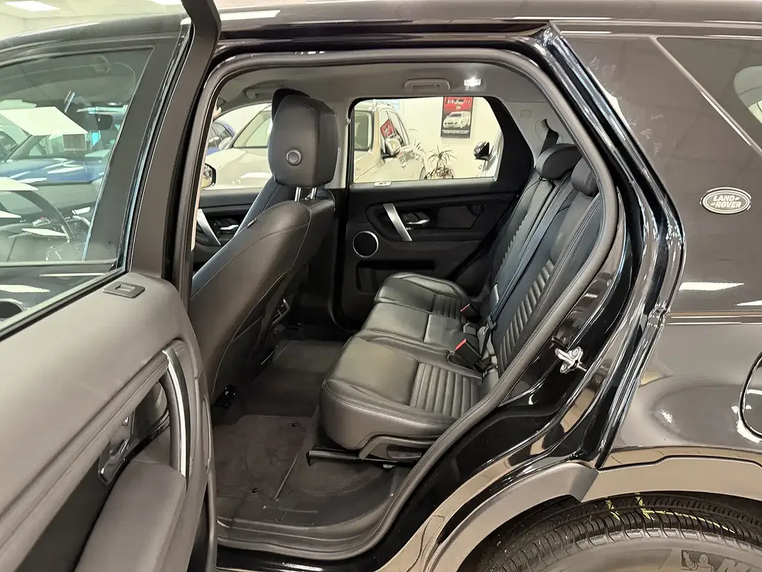 Land Rover Discovery Sport 4x4 S - Thumbnail 14