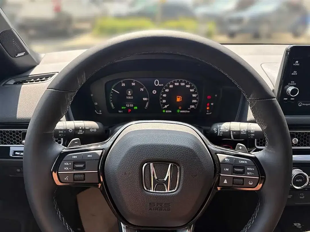 Honda Civic 2.0 e:HEV Advance - Thumbnail 13
