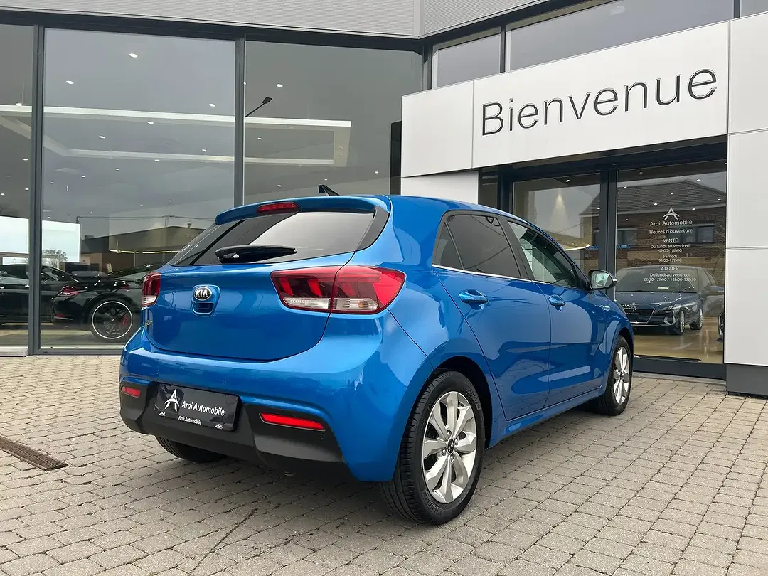 Kia Rio 1.2 - Thumbnail 4
