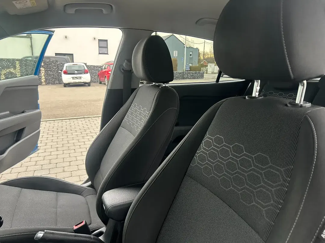 Kia Rio 1.2 - Thumbnail 8