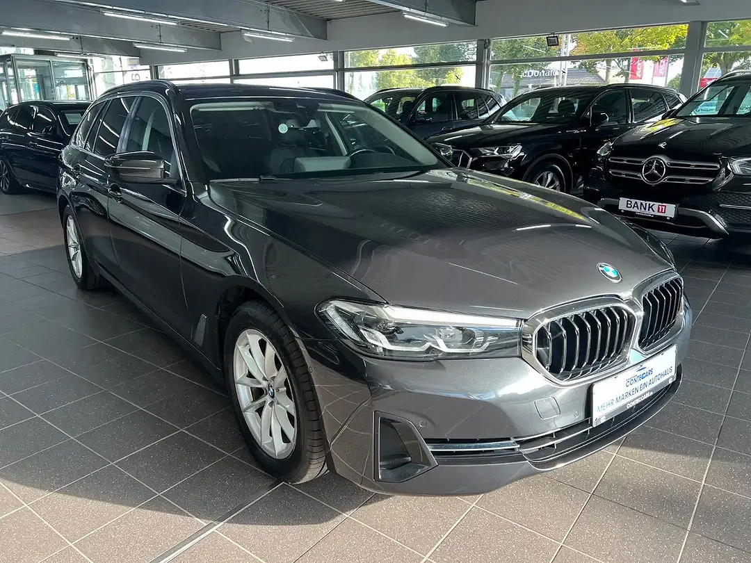 BMW 520 Touring - Thumbnail 2