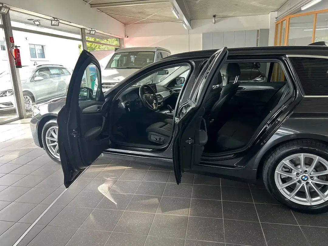 BMW 520 Touring - Thumbnail 7