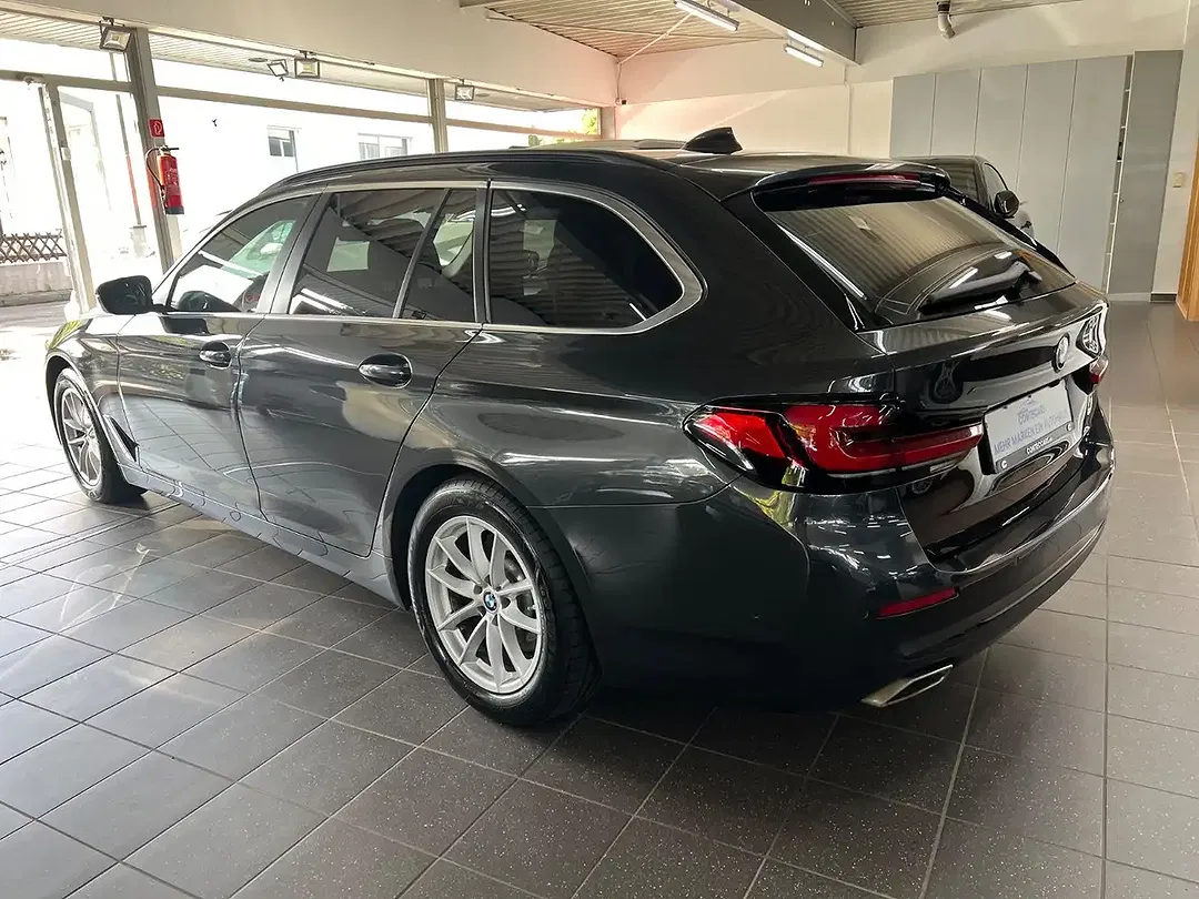 BMW 520 Touring - Thumbnail 8