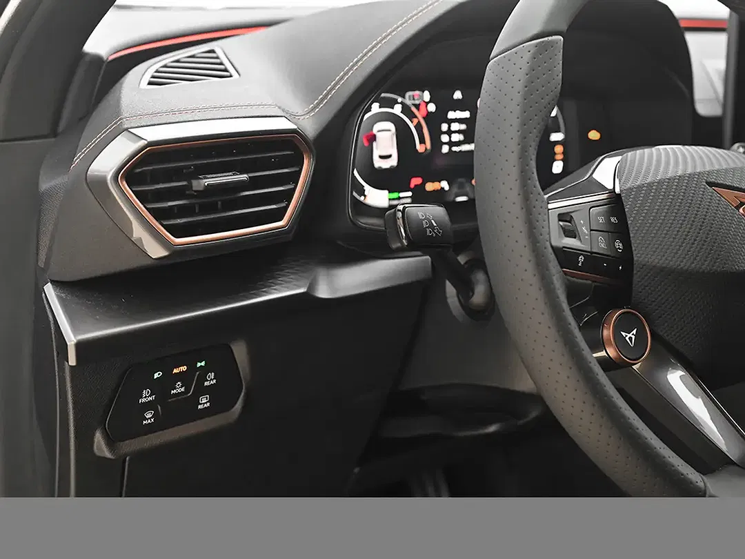 CUPRA Formentor PHEV VZ - Thumbnail 12