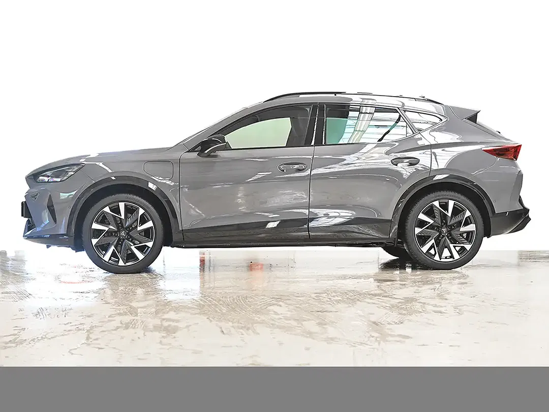 CUPRA Formentor PHEV VZ - Thumbnail 3