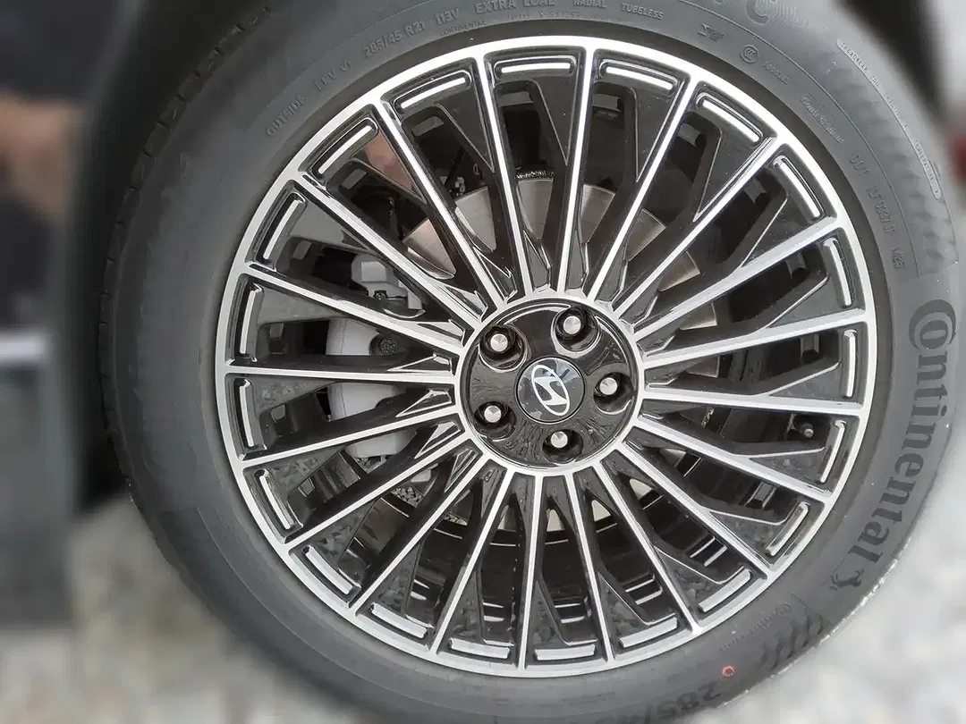 Hyundai IONIQ 9 4WD UNIQ - Thumbnail 6