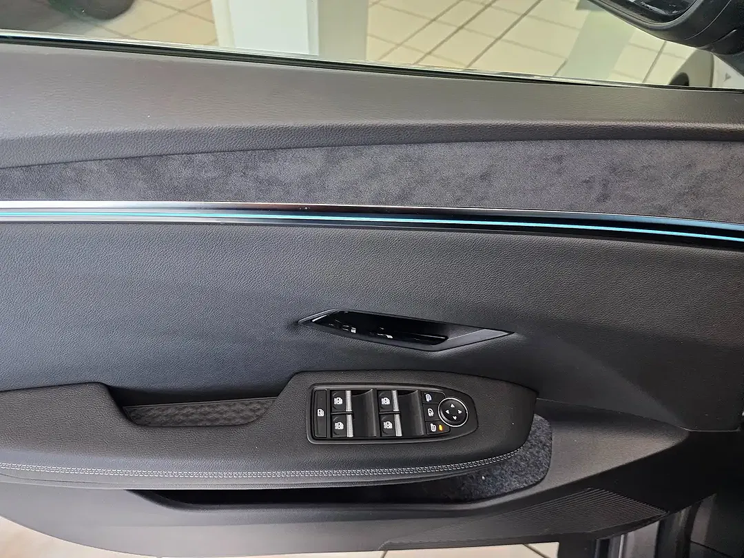 Mitsubishi Eclipse Cross Diamant Top Luxury - Thumbnail 13