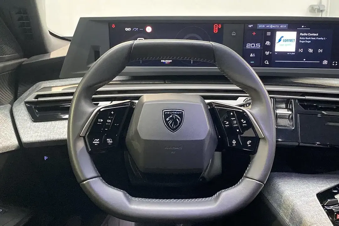 Peugeot 5008 Hybrid Allure - Thumbnail 12