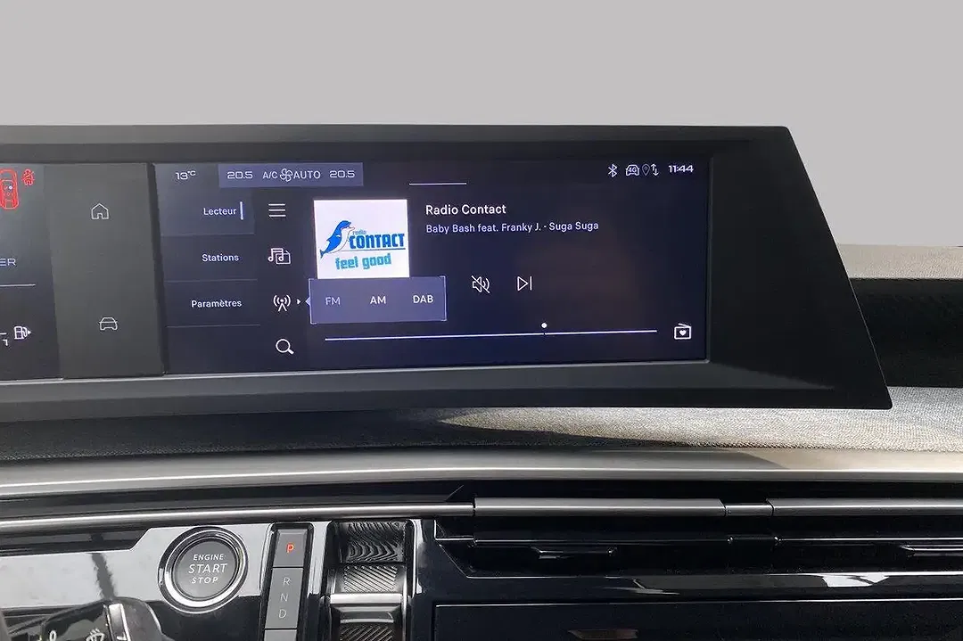 Peugeot 5008 Hybrid Allure - Thumbnail 13