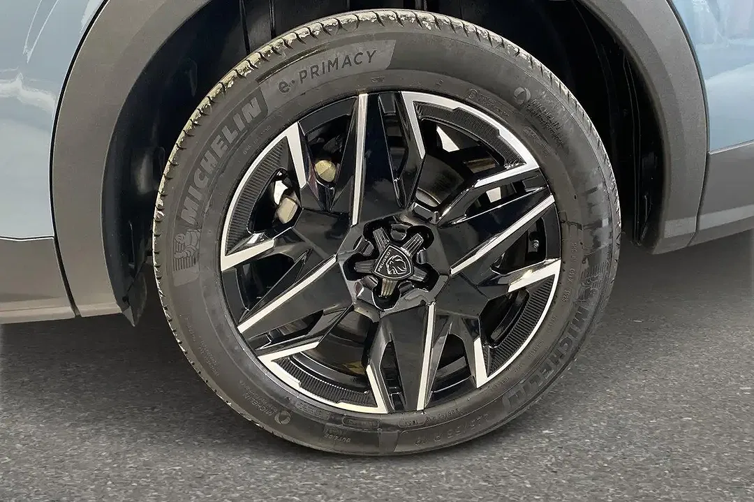 Peugeot 5008 Hybrid Allure - Thumbnail 20