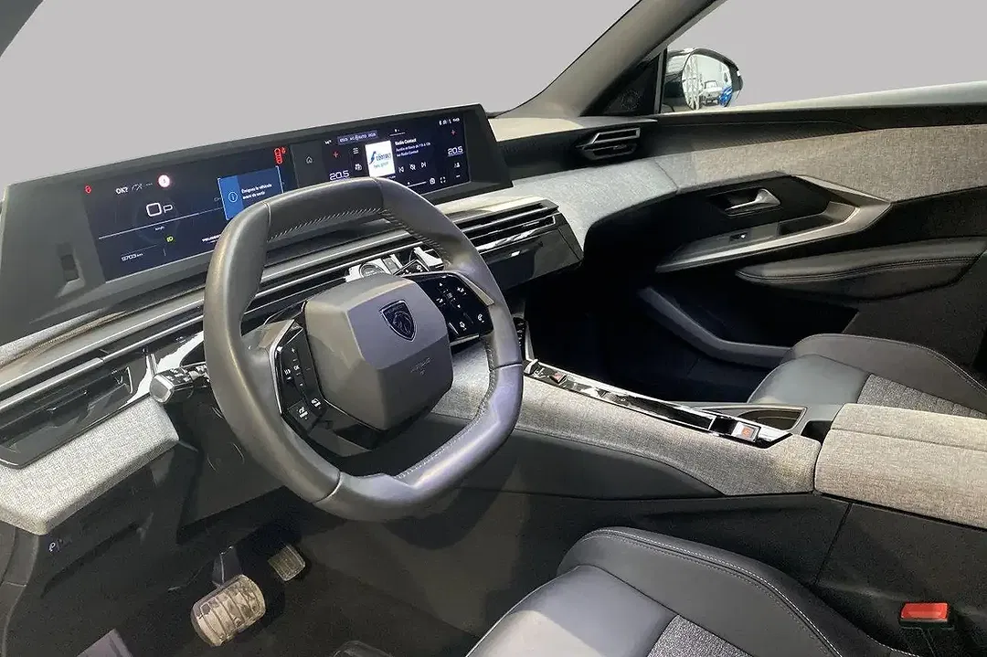 Peugeot 5008 Hybrid Allure - Thumbnail 9