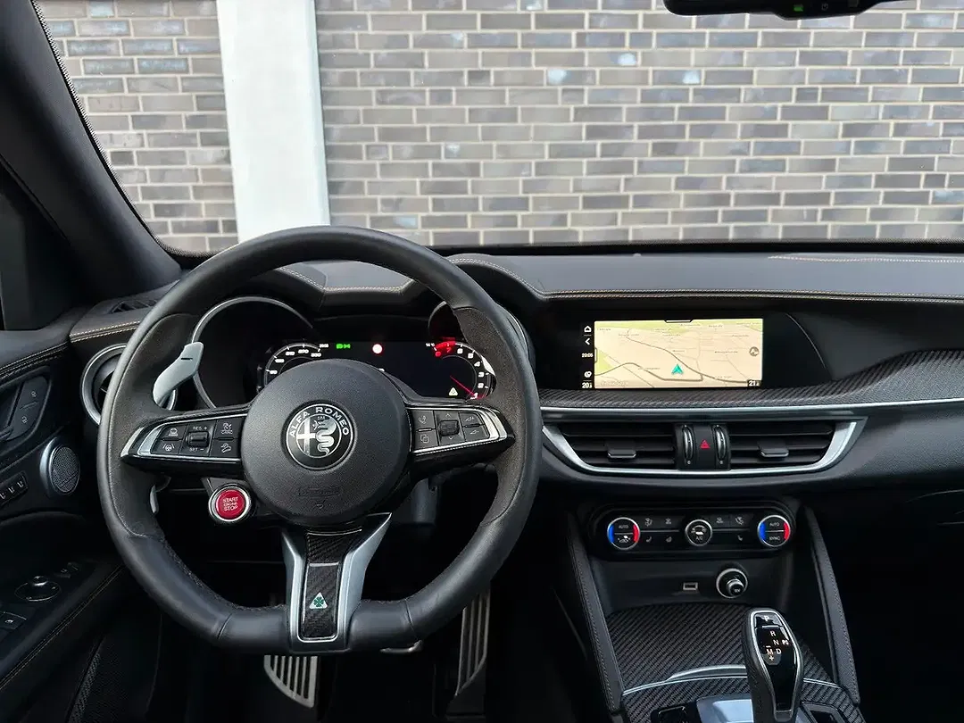 Alfa Romeo Stelvio Quadrifoglio 100° Anniversario - Thumbnail 14