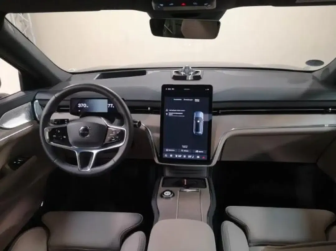 Volvo EX90 EV Single Motor Plus - Thumbnail 5