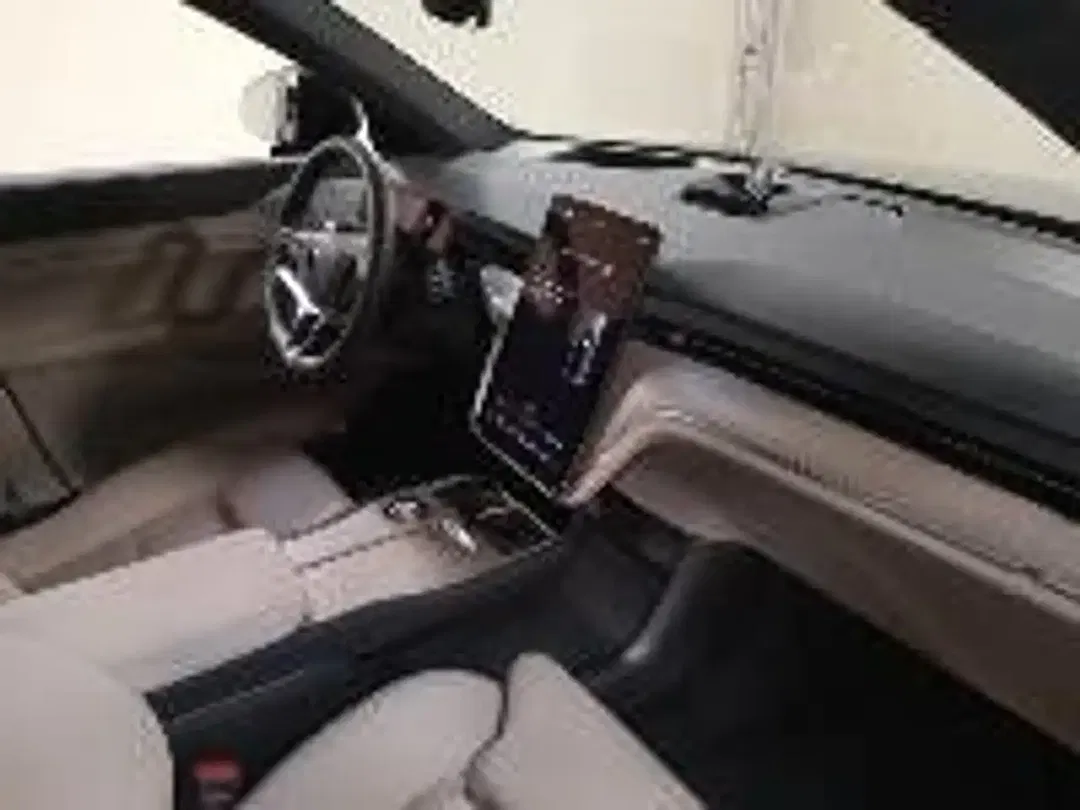 Volvo EX90 EV Single Motor Plus - Thumbnail 6