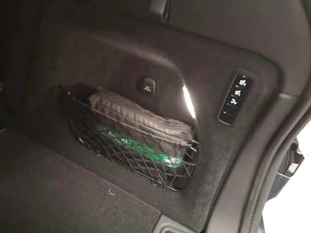Volvo EX90 EV Single Motor Plus - Thumbnail 8
