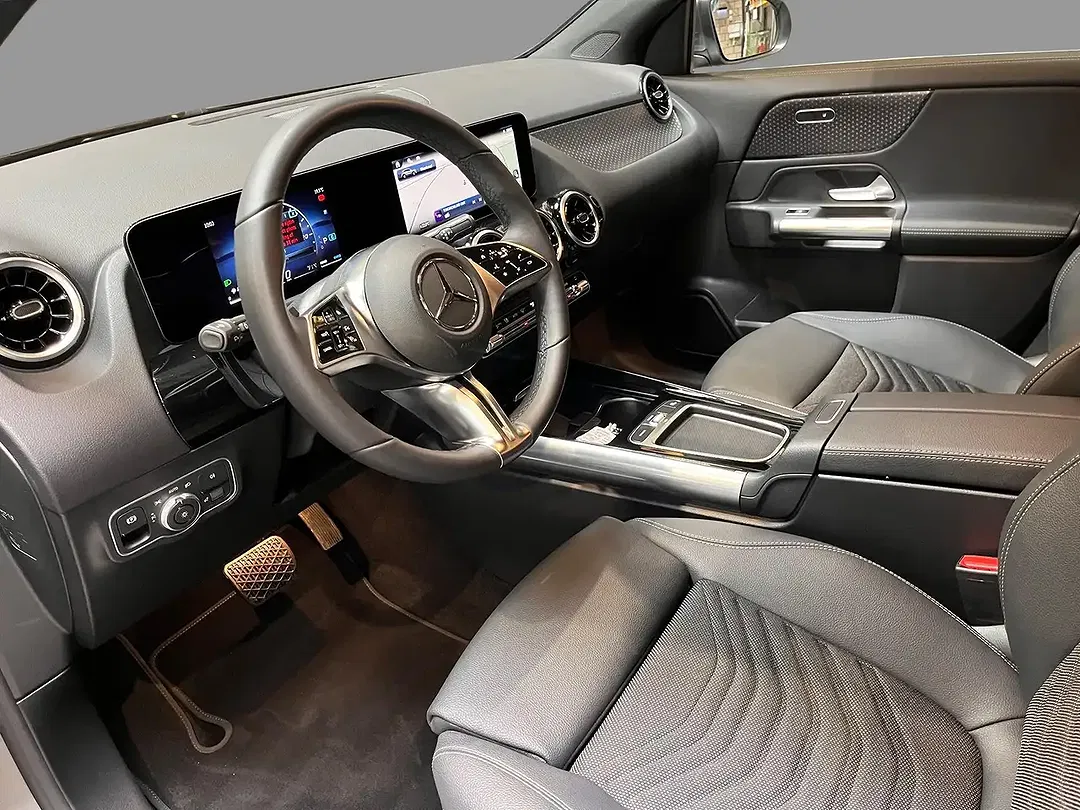 Mercedes-Benz GLA 200 Luxury - Thumbnail 6
