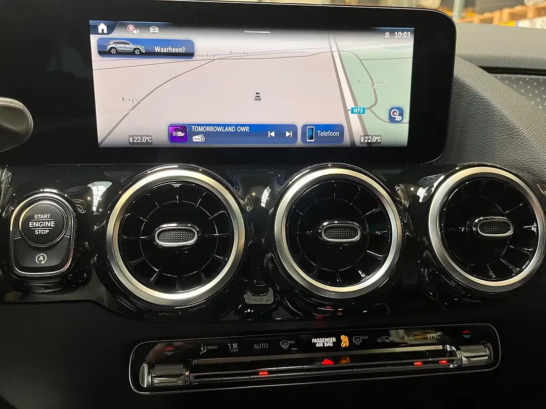Mercedes-Benz GLA 200 Luxury - Thumbnail 8