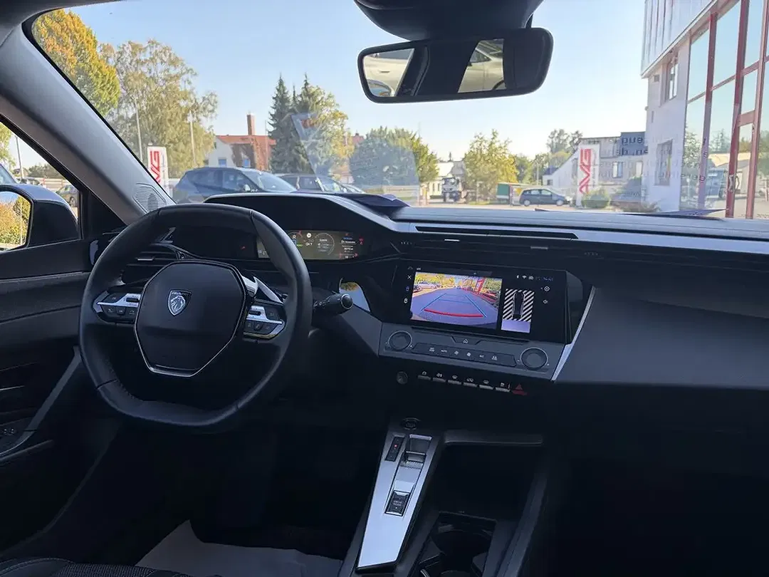 Peugeot 408 PHEV Allure - Thumbnail 5