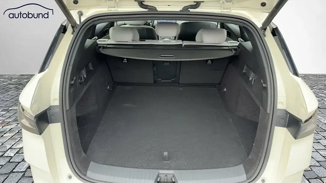 BYD Seal 6 DM-i PHEV Touring Boost - Thumbnail 9