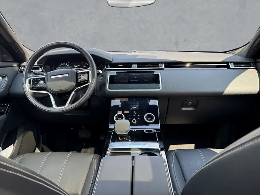 Land Rover Range Rover Velar P400e S - Thumbnail 4