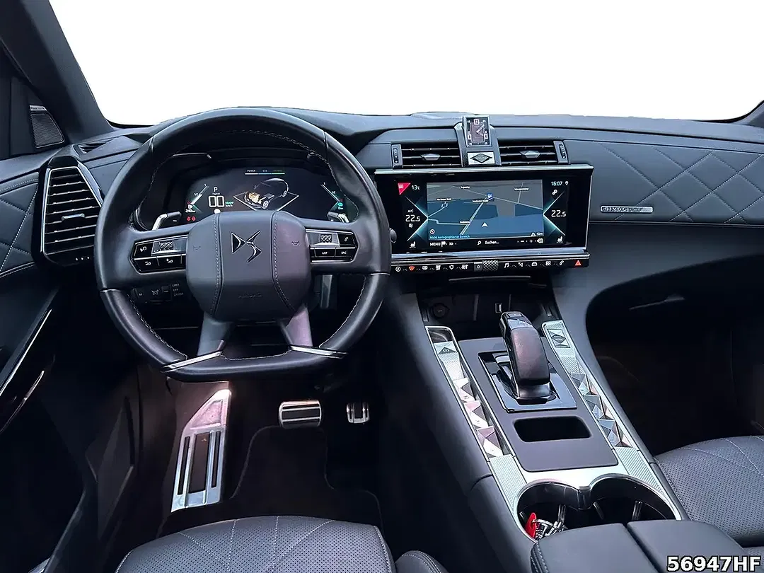 DS Automobiles DS 7 - Thumbnail 8
