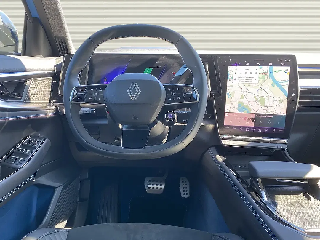 Renault Rafale PHEV 4x4 - Thumbnail 7