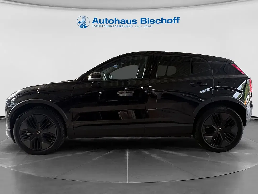 Volvo EX30 AWD Performance Cross Country Ultra - Thumbnail 8