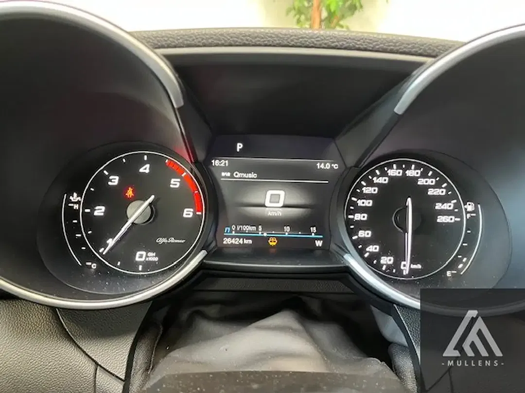 Alfa Romeo Giulia JTD AUT Super - Thumbnail 11