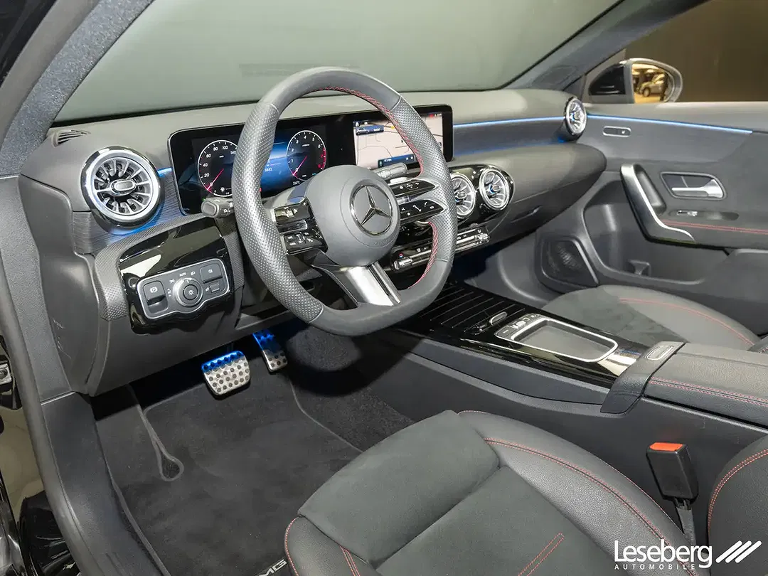 Mercedes-Benz A 200 AMG - Thumbnail 10