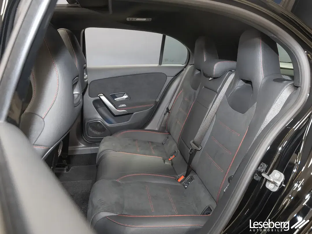 Mercedes-Benz A 200 AMG - Thumbnail 13