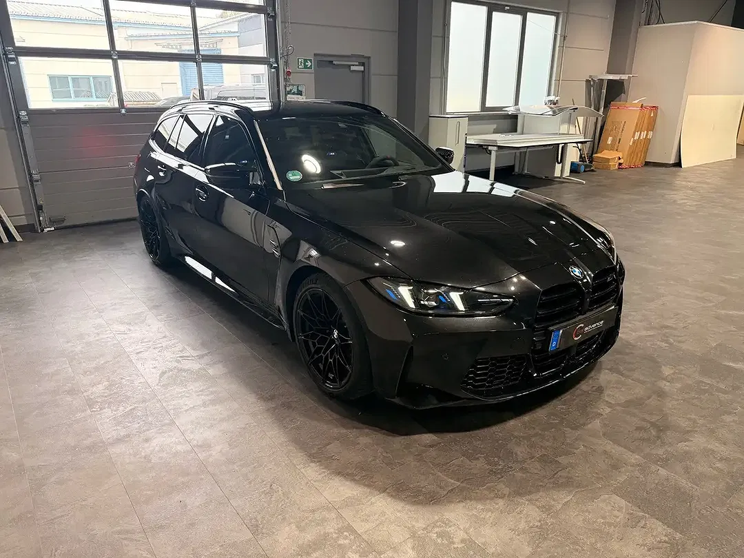 BMW M3 xDrive Competition Touring - foto 2