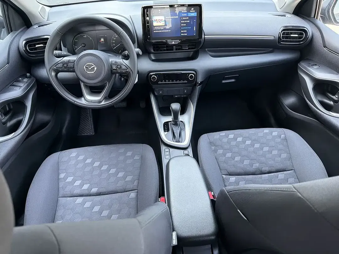 Mazda 2 1.5 VVT-i Hybrid Centre-Line - Thumbnail 14