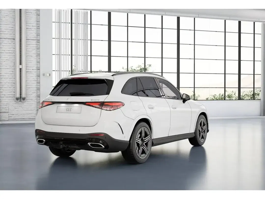 Mercedes-Benz GLC 220 4MATIC Night - Thumbnail 2