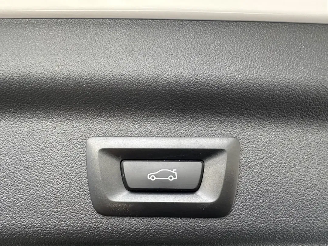 BMW iX1 xDrive - foto 8