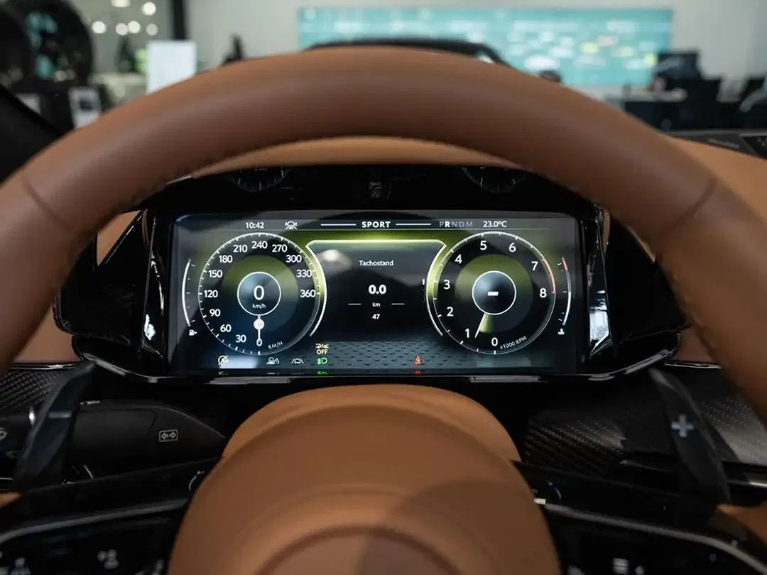 Aston Martin Vantage V8 S Roadster - Thumbnail 7