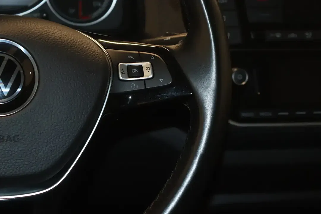 Volkswagen up! R-Line - Thumbnail 14