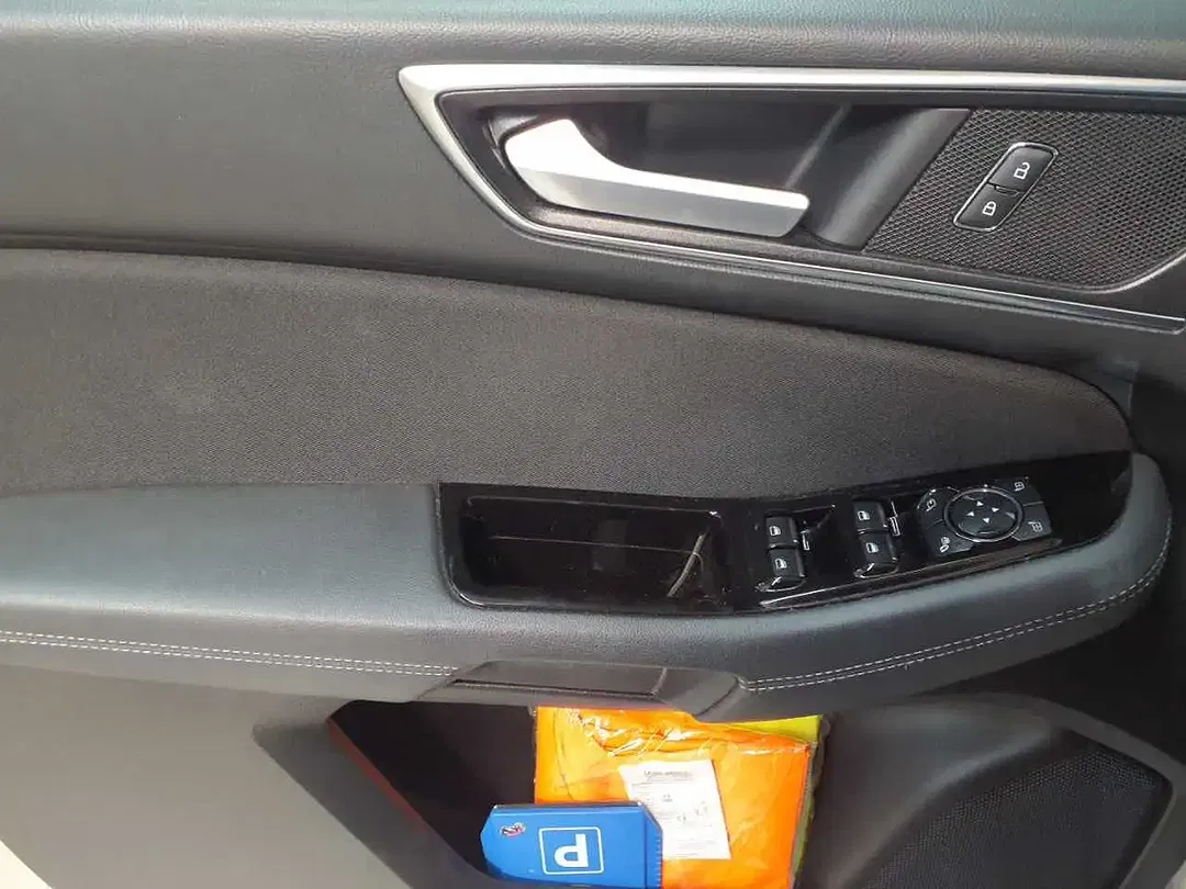 Ford Galaxy 2.0 EcoBlue AUT Titanium - Thumbnail 4