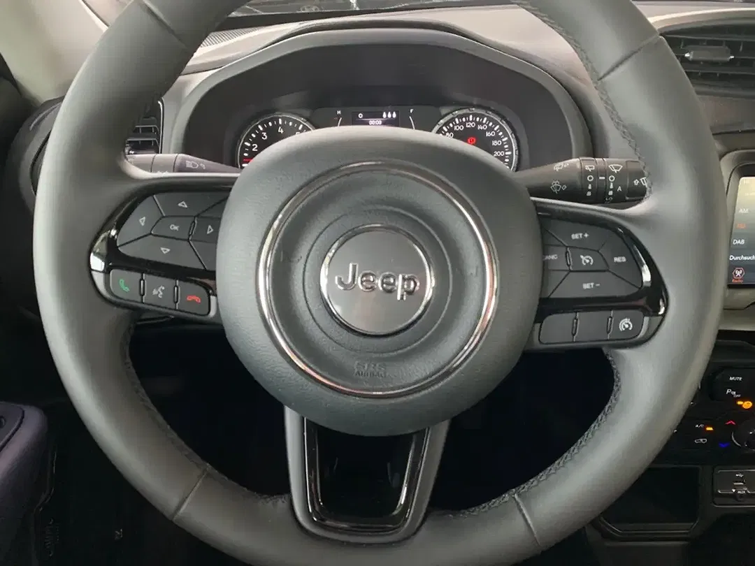 Jeep Renegade Night Eagle - Thumbnail 12