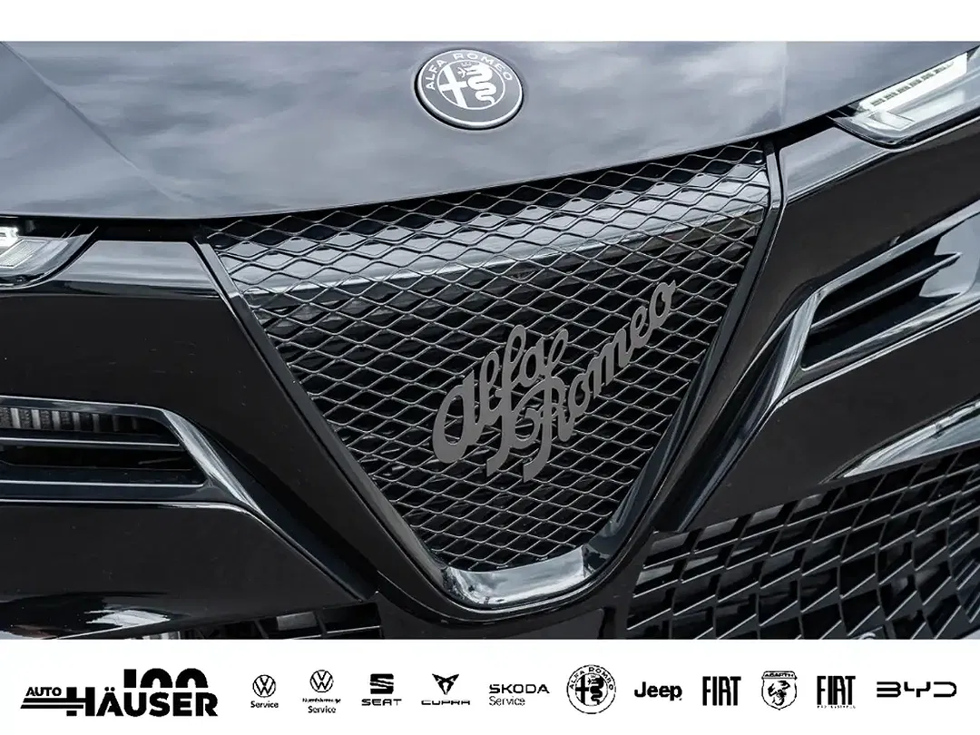 Alfa Romeo Junior 1.2 Ibrida VGT Q4 Sport Speciale - Thumbnail 6