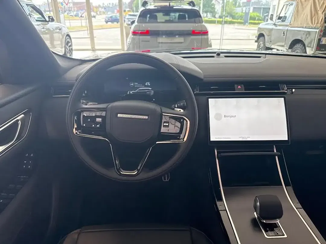 Land Rover Range Rover Velar P400e - Thumbnail 6