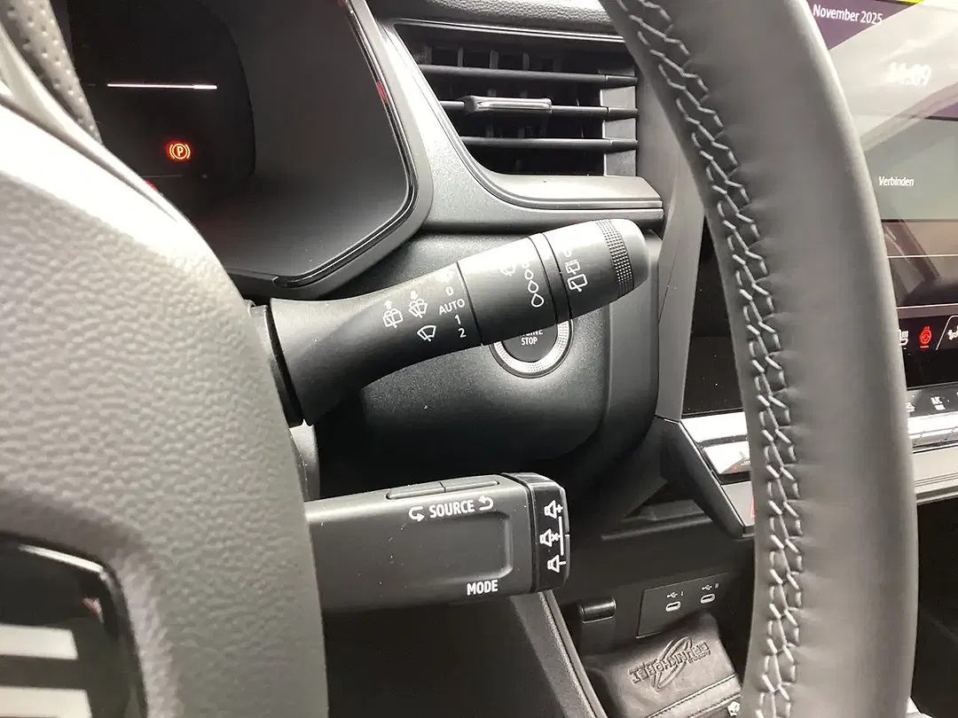 Renault Captur TCe EDC Techno - Thumbnail 15