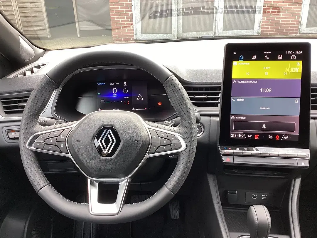 Renault Captur TCe EDC Techno - Thumbnail 8