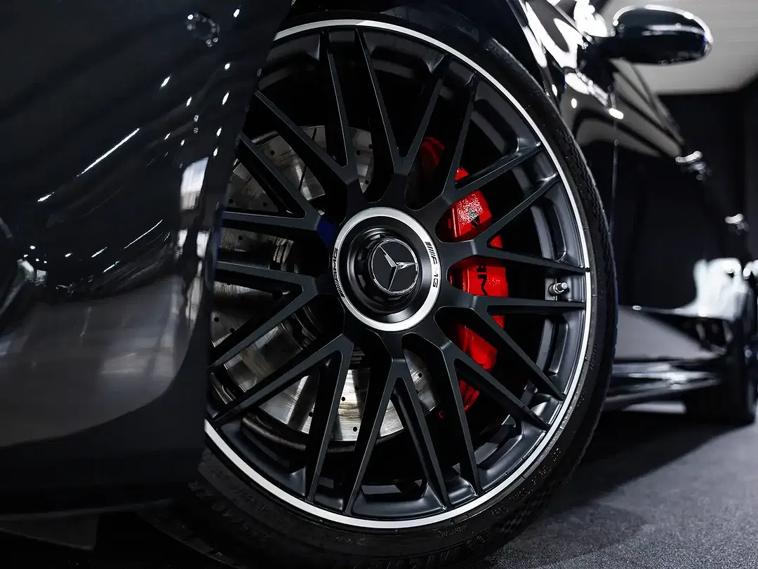 Mercedes-Benz S 63 AMG 4MATIC Performance Burmester - foto 2