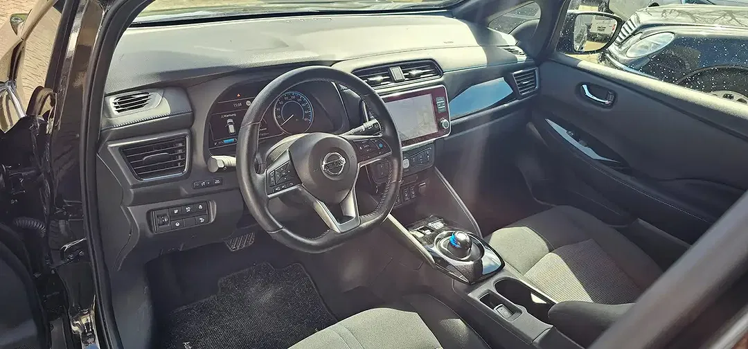 Nissan Leaf N-Connecta - Thumbnail 10