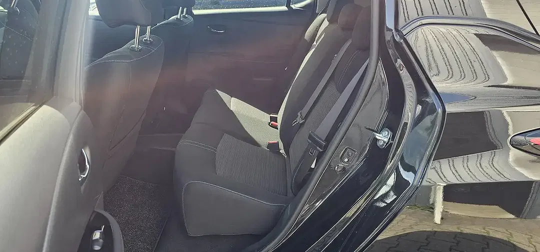 Nissan Leaf N-Connecta - Thumbnail 11