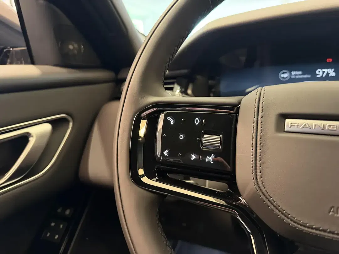 Land Rover Range Rover Velar P400e 4x4 Dynamic SE - Thumbnail 9