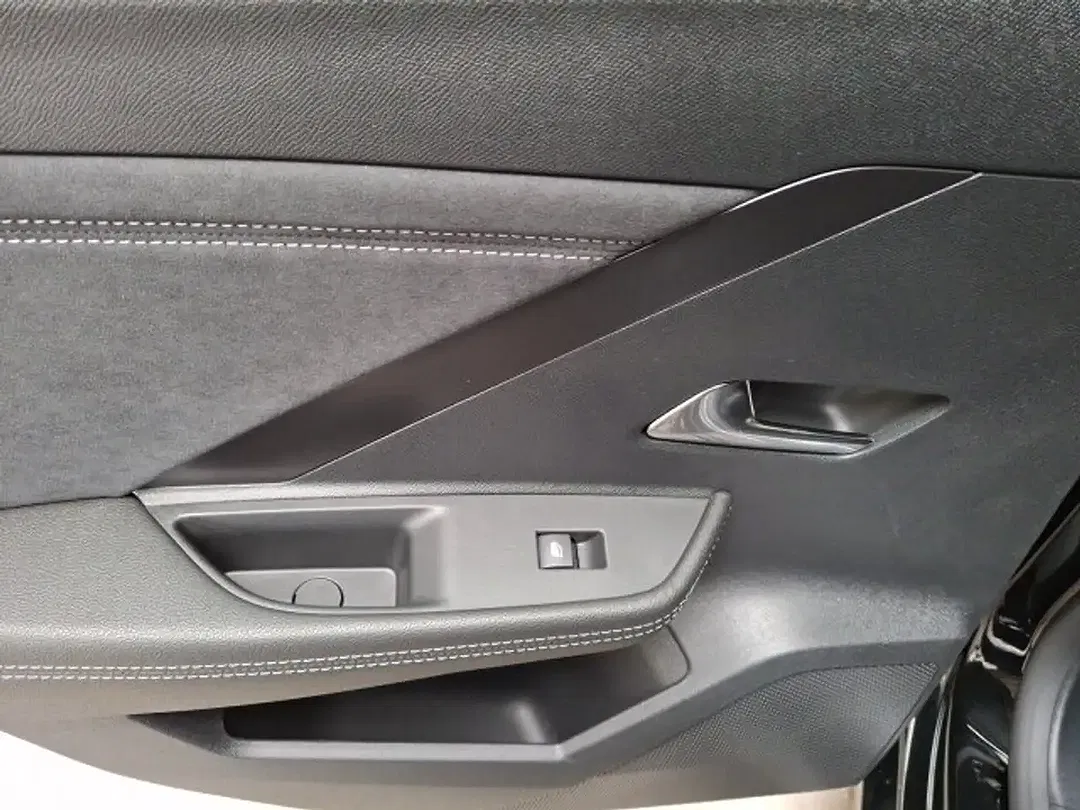 Opel Astra PHEV 1.6 Ultimate - Thumbnail 14