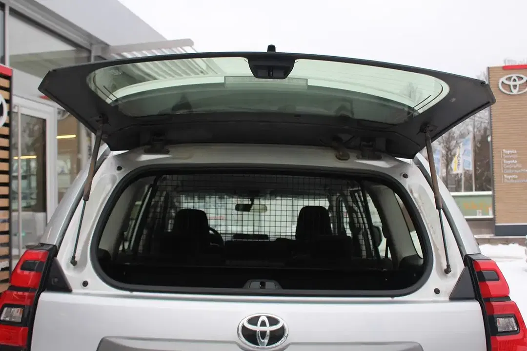 Toyota Land Cruiser 2.8 AUT 4x4 - Thumbnail 14