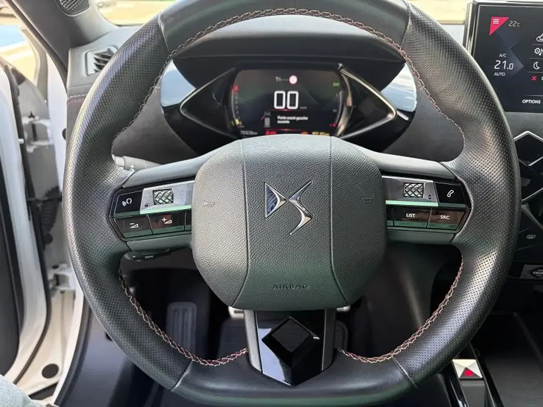 DS Automobiles DS 3 Crossback - Thumbnail 10