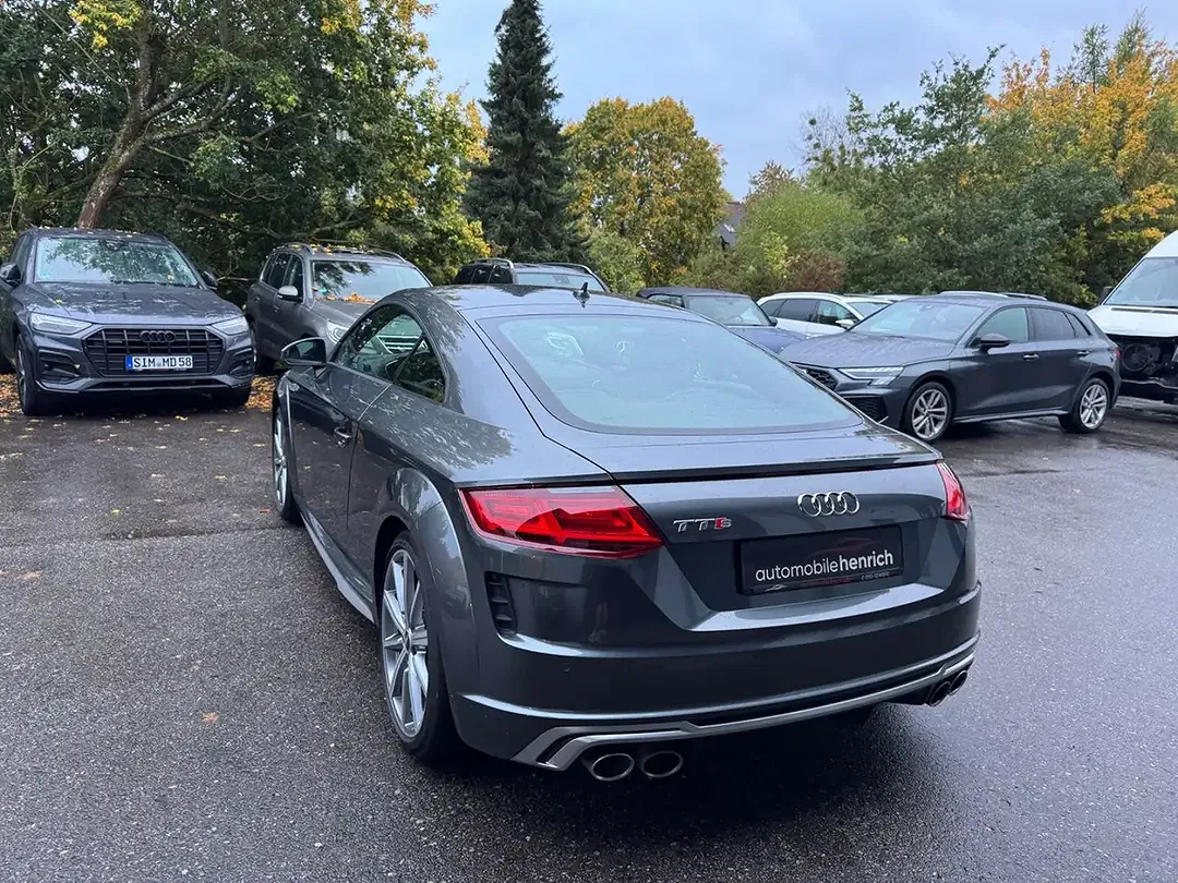 Audi TTS S tronic quattro Coupe - Thumbnail 5